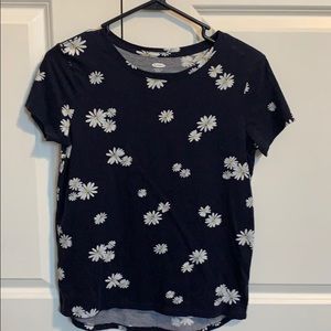 Old Navy T-shirt
